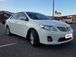 2011 Toyota Corolla X (E140, E150) Рестайлинг, белый, 910000 рублей, вид 3