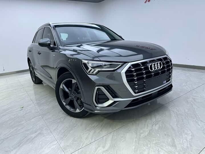 Открыть фотографии: Audi Q3 II (F3)