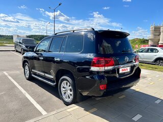 2016 Toyota Land Cruiser 200 Series Рестайлинг 2, чёрный, 6200000 рублей, вид 4