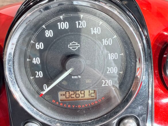 2012 Harley-Davidson Dyna Wide Glide, красный - вид 20