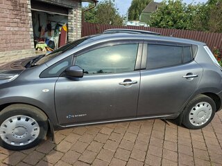 2016 Nissan Leaf 30kWh I (ZE0/AZE0), серый, 1150000 рублей, вид 4
