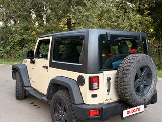 2011 Jeep Wrangler III (JK), бежевый, 2670000 рублей, вид 2