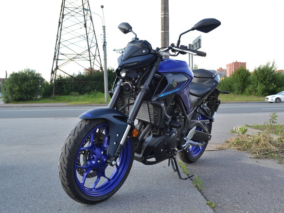 2023 Yamaha MT-03, белый - вид 5