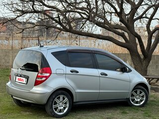 2006 Mercedes-Benz A-Класс 170 II (W169), серебристый, 440000 рублей, вид 4
