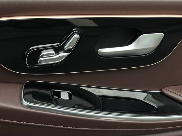 2023 Exeed VX I Рестайлинг, серебристый, 3900000 рублей - вид 5