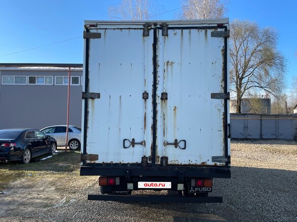 2011 Fuso (Mitsubishi) Canter, белый, 1390000 рублей - вид 3
