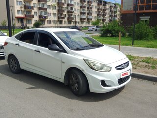 2014 Hyundai Solaris I, белый, 580000 рублей, вид 1