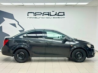 2013 Chevrolet Aveo II, чёрный, 515000 рублей, вид 5