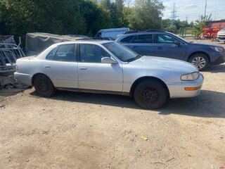 1993 Toyota Camry III (XV10), серый, 200000 рублей, вид 3