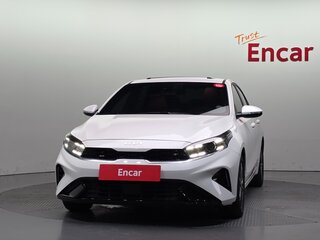 2023 Kia K3 II Рестайлинг, белый, 1900444 рублей, вид 2