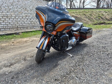 2011 Harley-Davidson CVO Street Glide, чёрный, 850000 рублей, вид 1