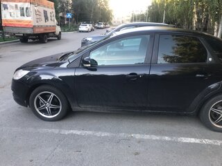 2008 Ford Focus II Рестайлинг, чёрный, 400000 рублей, вид 2