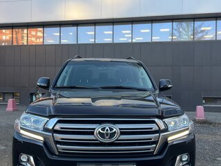 2019 Toyota Land Cruiser 200 Series Рестайлинг 2, чёрный, 6200000 рублей, вид 2