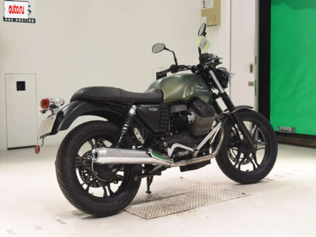 2016 Moto Guzzi V 7, зелёный, 390000 рублей, вид 5