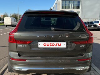 2021 Volvo XC60 II Рестайлинг, серый, 4100000 рублей, вид 4