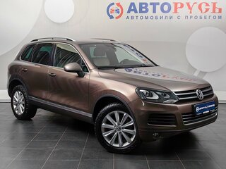 2012 Volkswagen Touareg II, коричневый, 2155000 рублей, вид 1