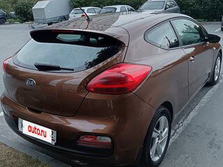 2016 Kia Ceed II Рестайлинг, коричневый, 1500000 рублей, вид 3