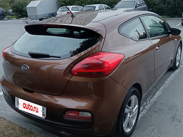 2016 Kia Ceed II Рестайлинг, коричневый - вид 2