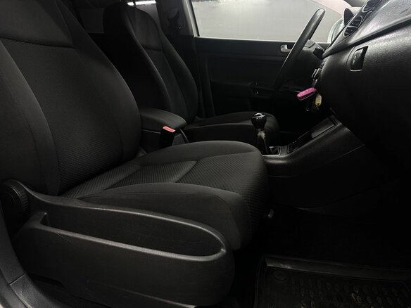 2011 Volkswagen Golf Plus II, белый, 799999 рублей - вид 10
