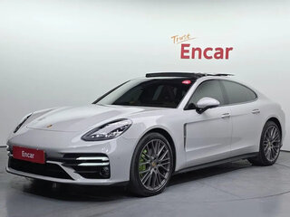 2022 Porsche Panamera 4 II Рестайлинг, серый, 9610000 рублей, вид 1