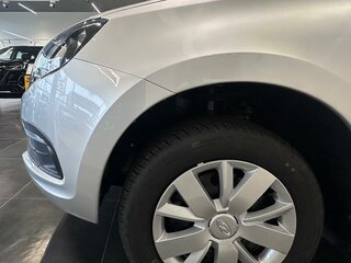 2026 Lada (ВАЗ) Granta I Рестайлинг, серебристый, 1118000 рублей, вид 4