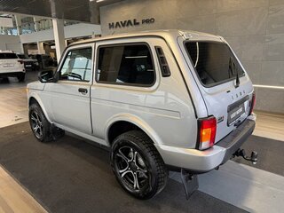 2026 Lada (ВАЗ) Niva Legend I, серебристый, 1095000 рублей, вид 4