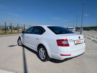 2015 Skoda Octavia III (A7), белый, 1600000 рублей, вид 4