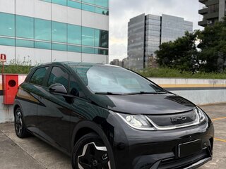 2024 BYD Dolphin 44.9 kWh I, чёрный, 1520000 рублей, вид 1