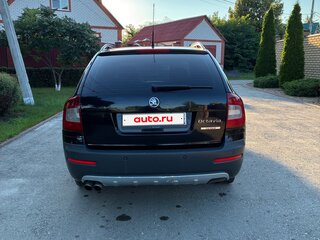 2010 Skoda Octavia Scout II (A5) Рестайлинг, чёрный, 850000 рублей, вид 3