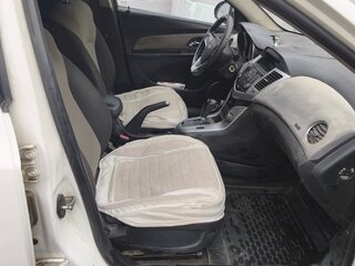 2011 Chevrolet Cruze I, белый, 600000 рублей, вид 5