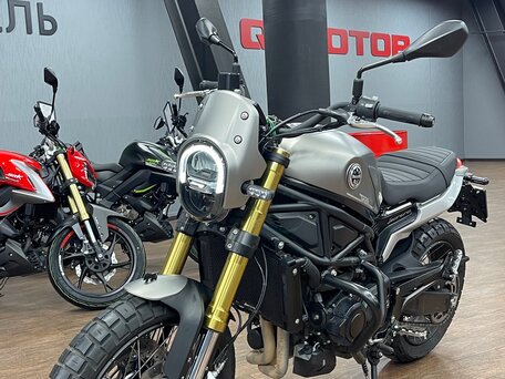 2024 Benelli Leoncino 800 Trail, серебристый, 730000 рублей, вид 2