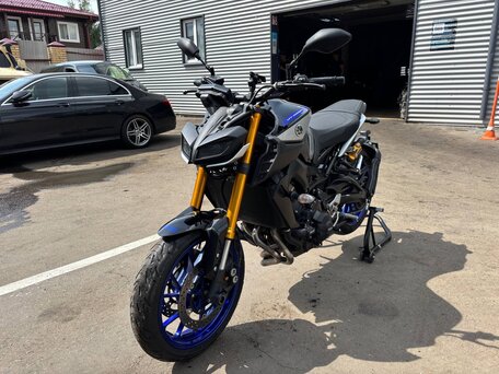 2018 Yamaha MT-09 (FZ-09), синий, 910000 рублей, вид 1