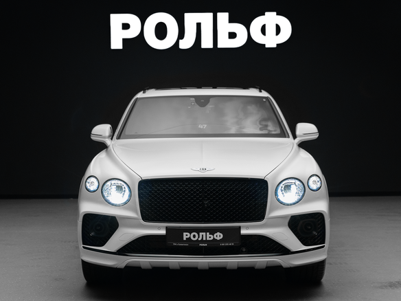 2022 Bentley Bentayga I Рестайлинг, белый, 24900000 рублей - вид 2