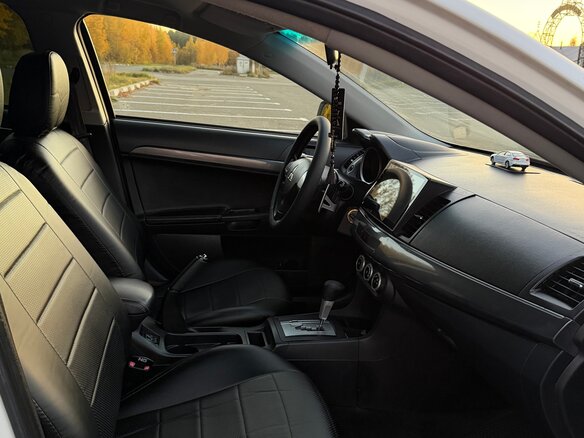2008 Mitsubishi Lancer X, белый, 770000 рублей - вид 11