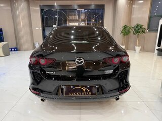2023 Mazda 3 Axela IV (BP), чёрный, 1419000 рублей, вид 5