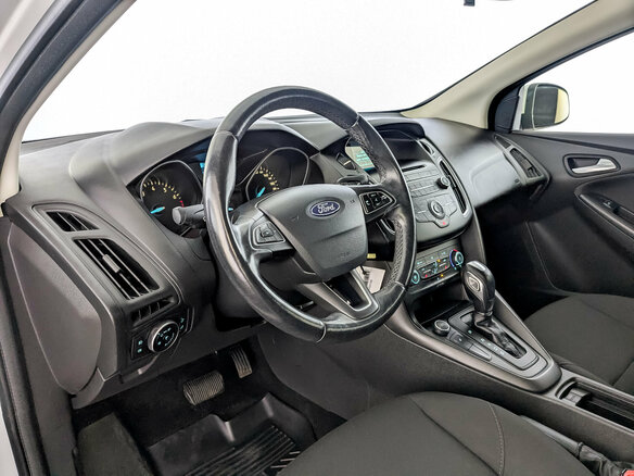 2018 Ford Focus III Рестайлинг, белый, 1180000 рублей - вид 15