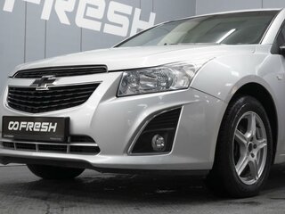 2013 Chevrolet Cruze I Рестайлинг, серебристый, 750000 рублей, вид 5