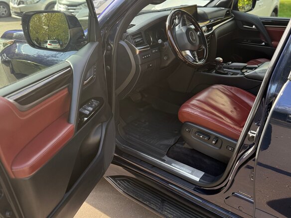 2016 Lexus LX 570 III Рестайлинг 2, синий, 7150000 рублей - вид 8