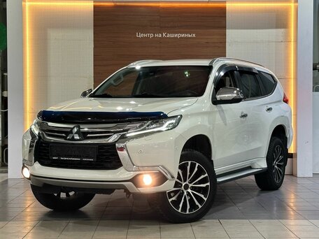 Mitsubishi Pajero Sport III