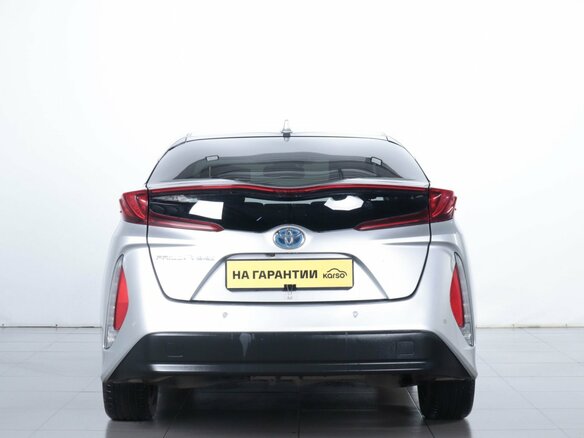 2017 Toyota Prius PHV ZVW52 Prime IV (XW50), серый, 2449000 рублей - вид 4