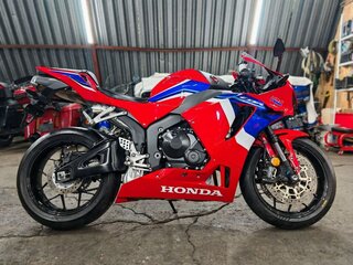 2022 Honda CBR 600RR, красный, 1230000 рублей, вид 3