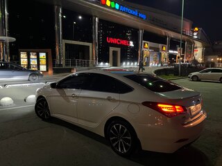 2016 Hyundai i40 I Рестайлинг, белый, 1350000 рублей, вид 1