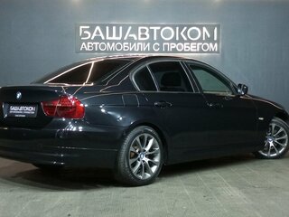 2010 BMW 3 серии 320d xDrive V (E90/E91/E92/E93) Рестайлинг, чёрный, 1370000 рублей, вид 4