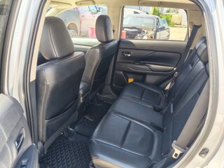 2013 Mitsubishi Outlander III, серебристый, 1200000 рублей, вид 2
