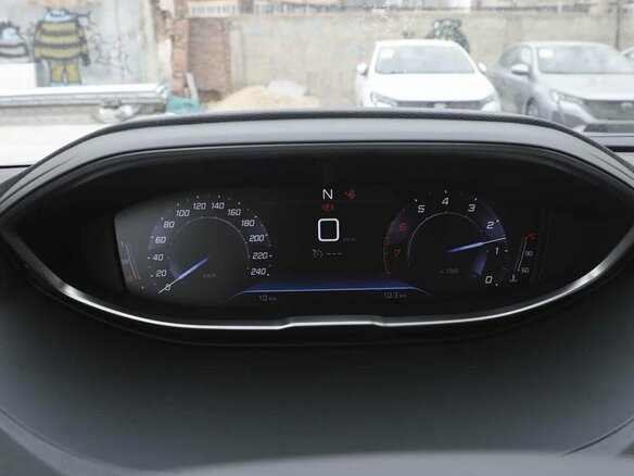 2026 Peugeot 5008 II Рестайлинг, серый, 2800000 рублей - вид 15