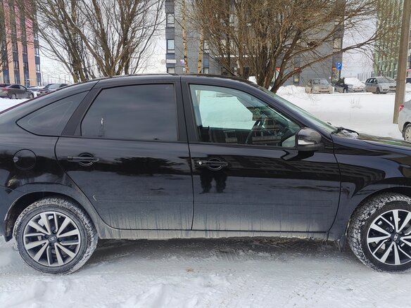 2024 Lada (ВАЗ) Granta I Рестайлинг, чёрный, 1000000 рублей - вид 8
