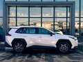 2026 Toyota RAV4 VI (XA60), белый - вид 3