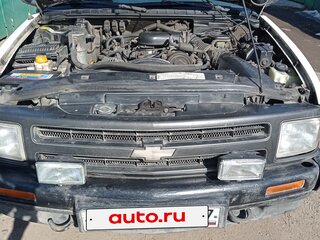 1997 Chevrolet Blazer II, белый, 350000 рублей, вид 4