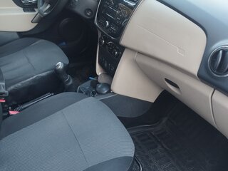 2014 Renault Logan II, серебристый, 780000 рублей, вид 5