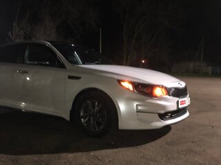 2017 Kia Optima IV, белый, 1360000 рублей, вид 5